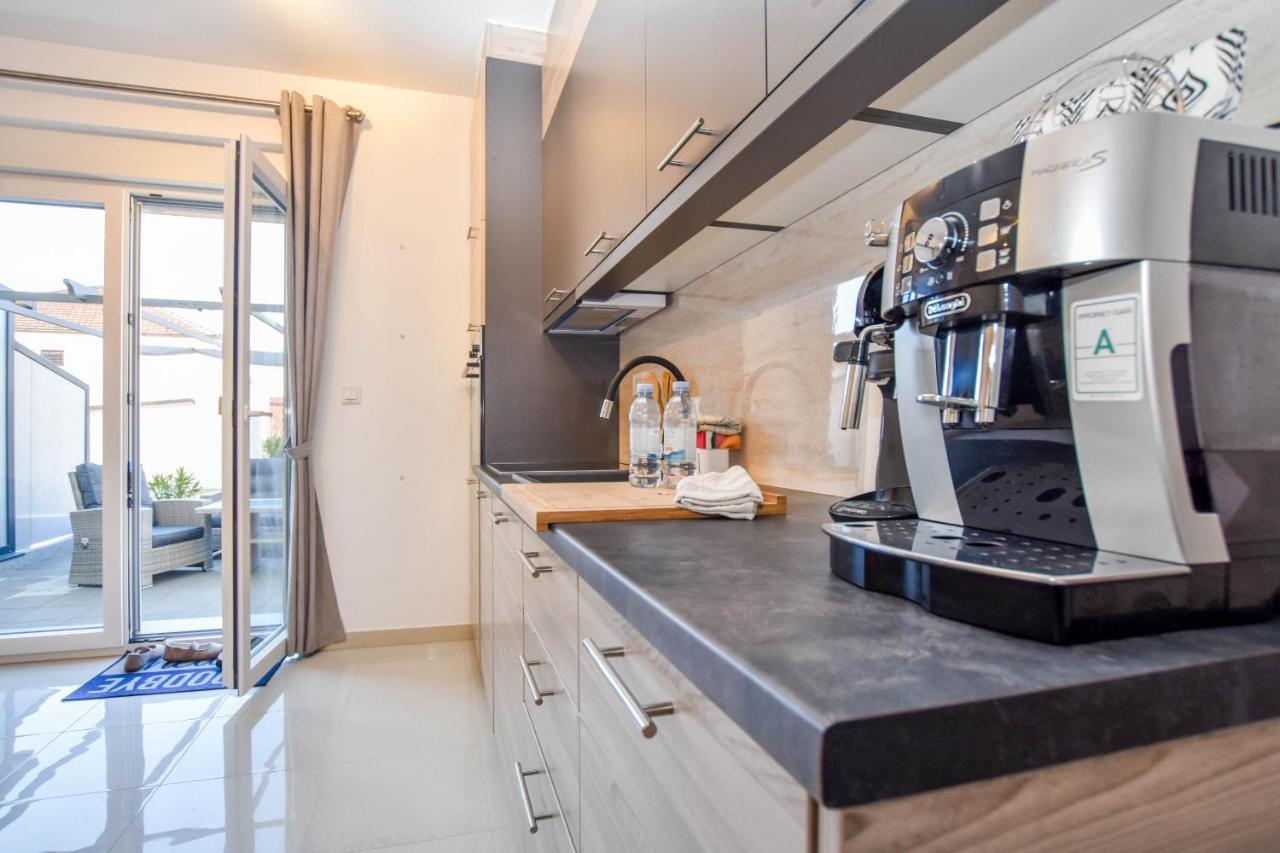 ביוגראד נה מורו Apartment Martin מראה חיצוני תמונה